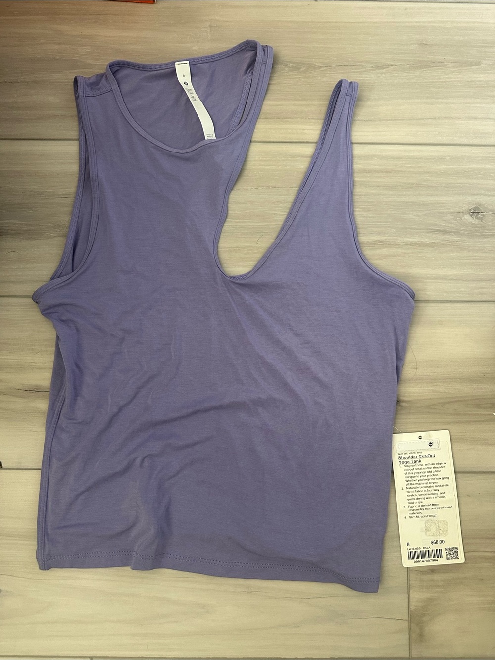 Lululemon Shoulder Cut out Yoga Tank Size 8